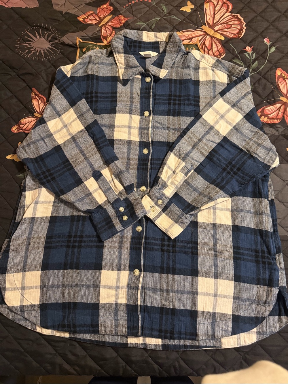H&M oversized blue & white plaid shirt jacket